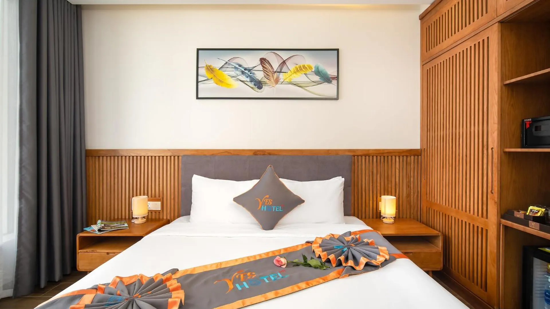 Yes Boutique Hotel And Sky Pool Da Nang