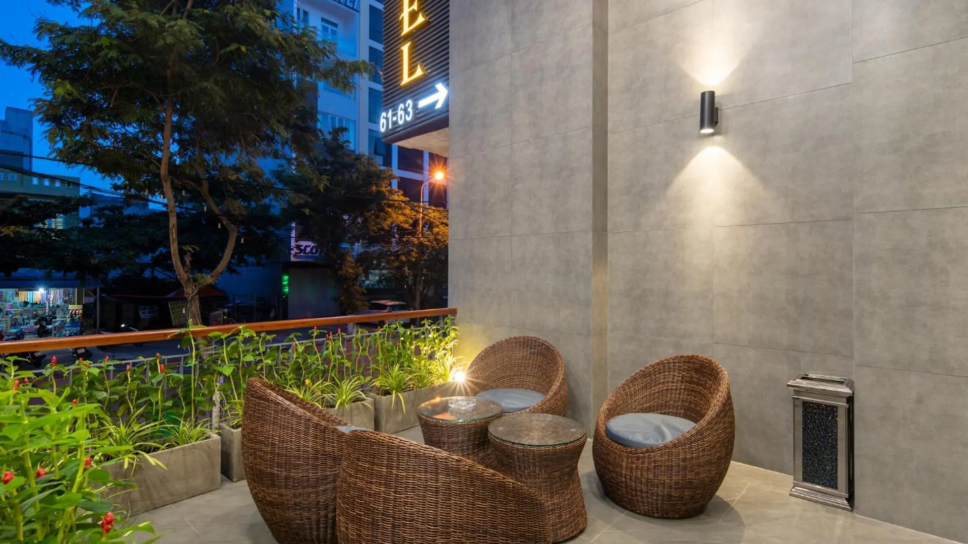 Yes Boutique Hotel And Sky Pool Da Nang Vietnam