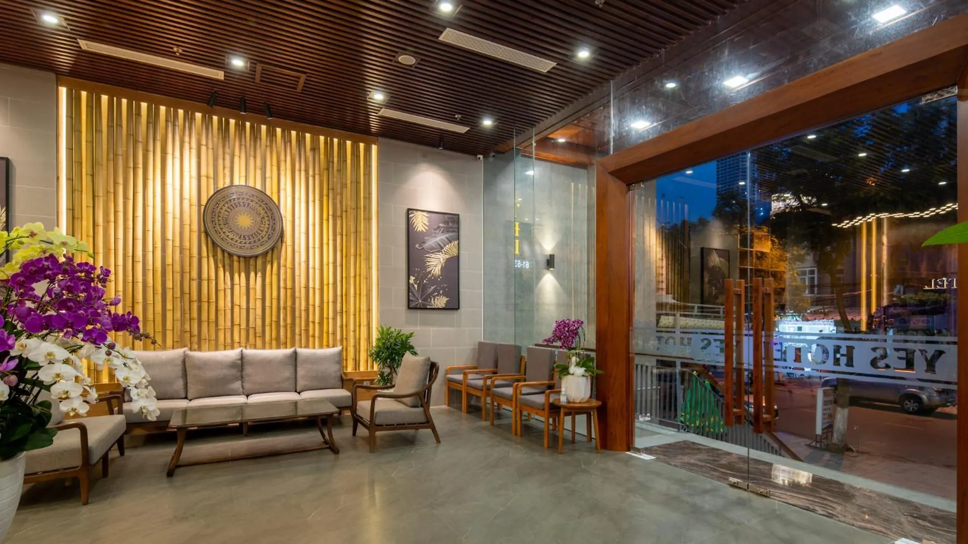Yes Boutique Hotel And Sky Pool Da Nang Vietnam