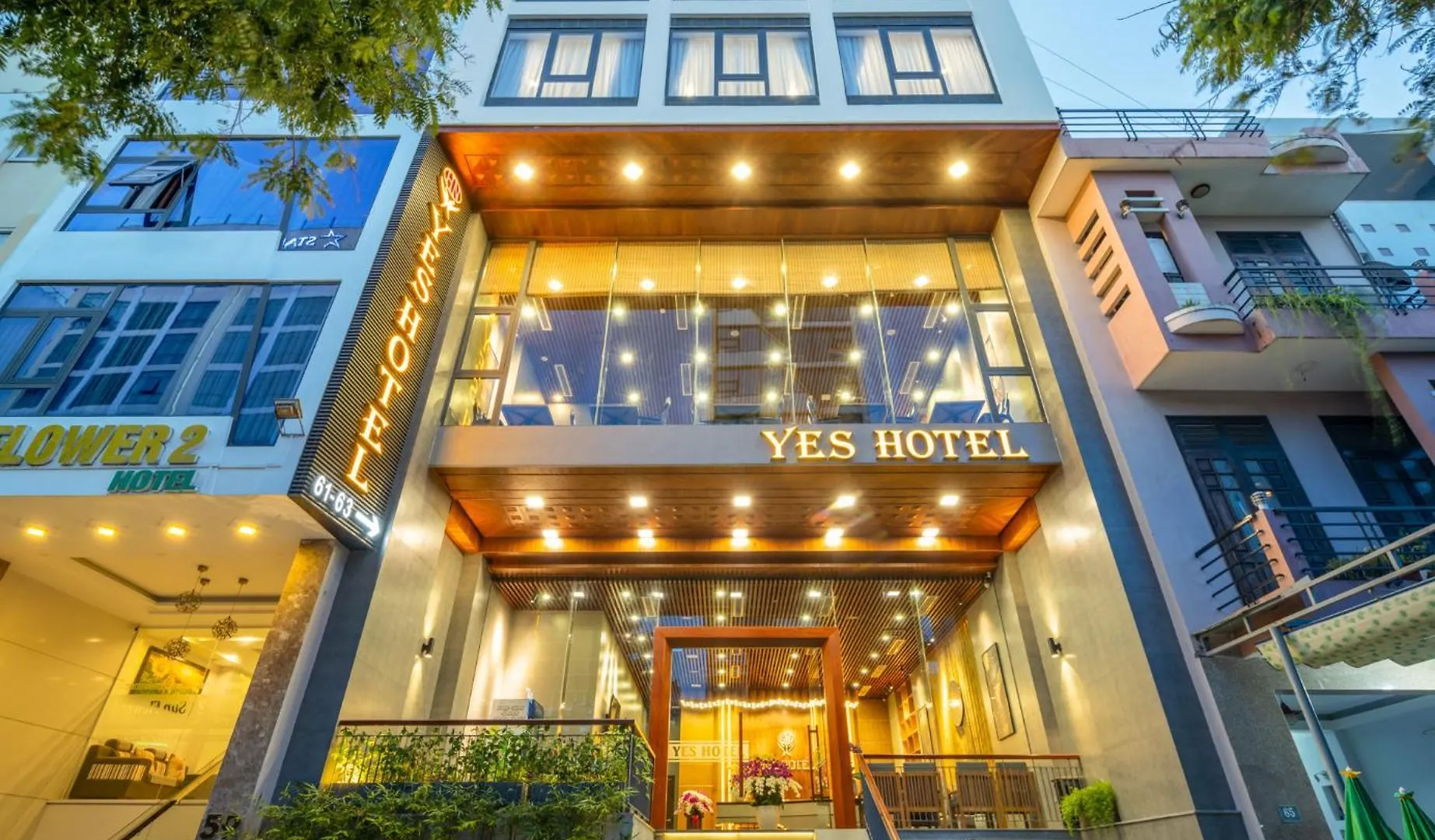 Yes Boutique Hotel And Sky Pool Da Nang